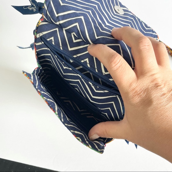 Vera Bradley Venetian Paisley Mini Hipster Purse - Picture 10 of 16